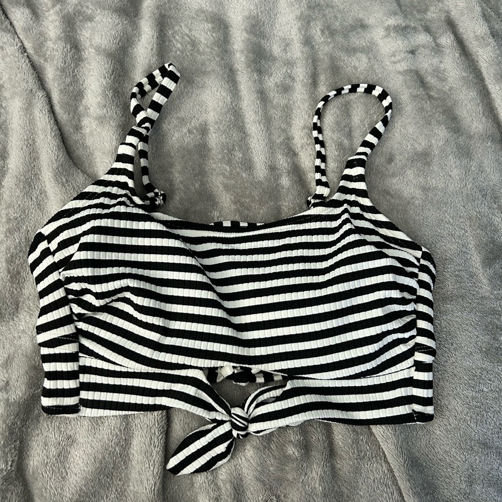 Xhilaration Black and White Striped Tank Top